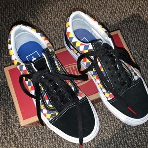 Size 5.0 Women’s Vans